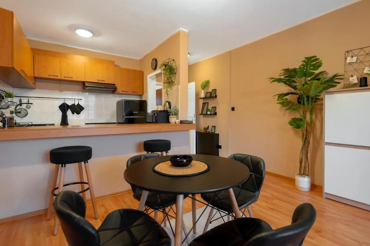 Cosy Green Apt Close To Macedonia Square Sofia 0*,  Bulgarien